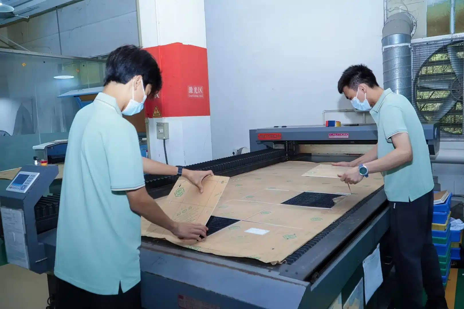 Laser Cutting Machine